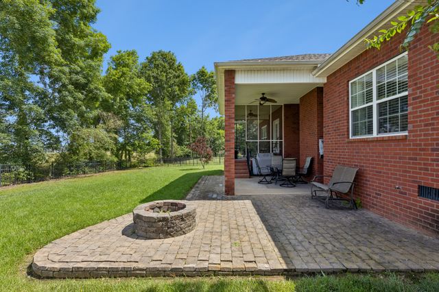 1210 Lila Dr, Murfreesboro, TN 37128