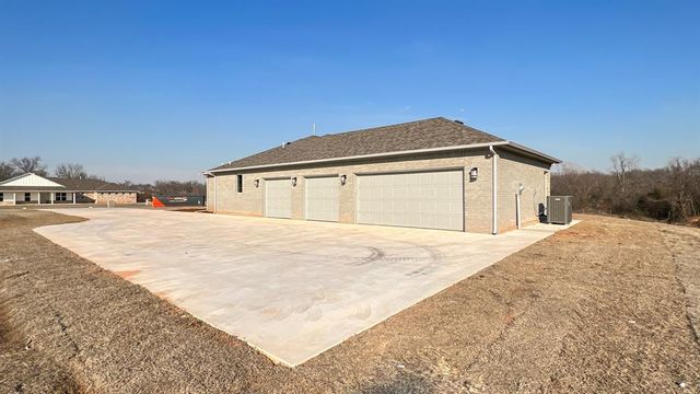 17640 Natalie Court, Choctaw, OK 73020