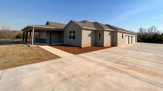 17640 Natalie Court, Choctaw, OK 73020