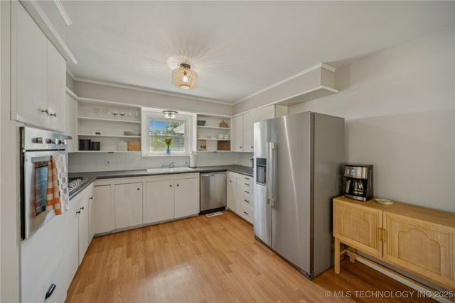 6503 W Cameron Street, Sand Springs, OK 74127