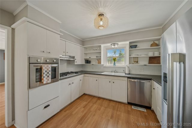 6503 W Cameron Street, Sand Springs, OK 74127