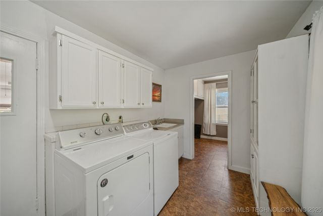 6503 W Cameron Street, Sand Springs, OK 74127