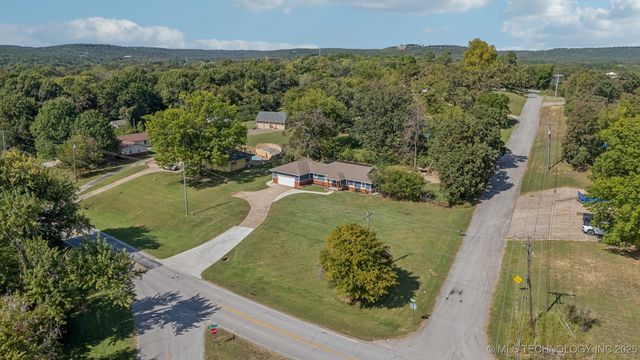 6503 W Cameron Street, Sand Springs, OK 74127