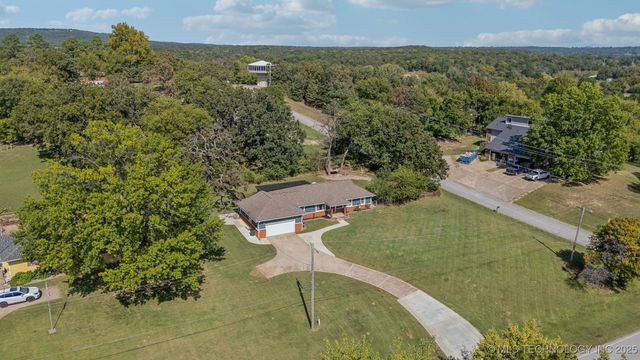 6503 W Cameron Street, Sand Springs, OK 74127