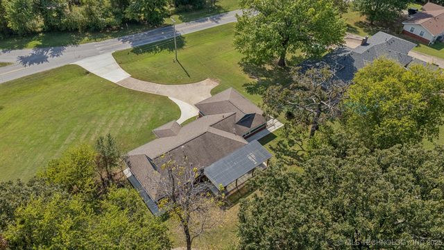 6503 W Cameron Street, Sand Springs, OK 74127