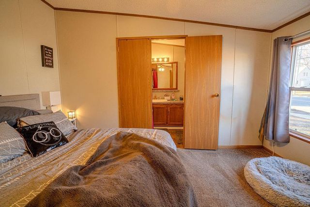 818 E State Street, Mauston, WI 53948