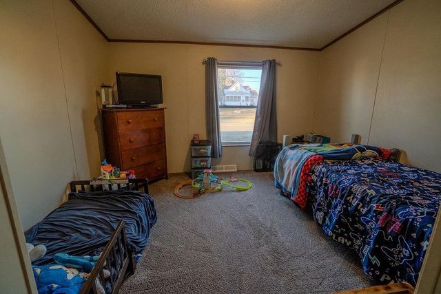 818 E State Street, Mauston, WI 53948