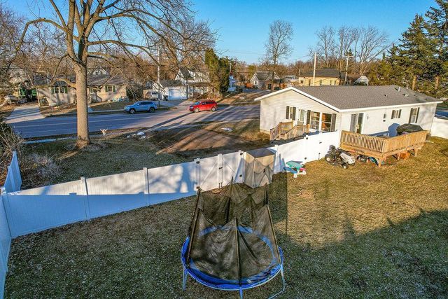 818 E State Street, Mauston, WI 53948