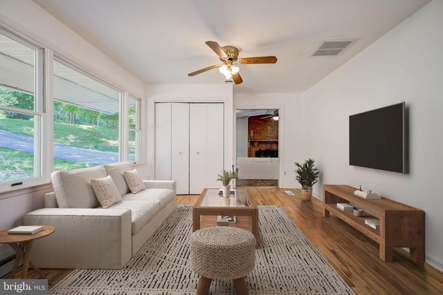 4420 HIGHBORO DR, Mount Airy, MD 21771