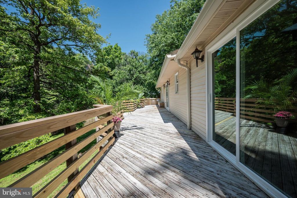 Image 45 of property listing at 4420 HIGHBORO DR, Mount Airy, MD 21771