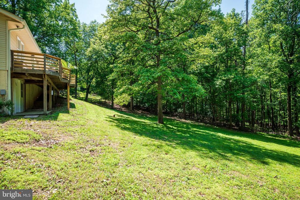 Image 49 of property listing at 4420 HIGHBORO DR, Mount Airy, MD 21771