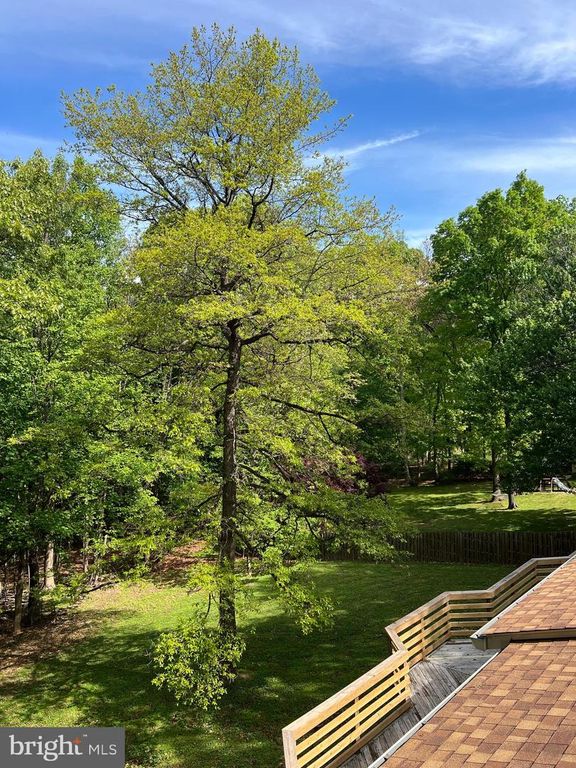 Image 57 of property listing at 4420 HIGHBORO DR, Mount Airy, MD 21771