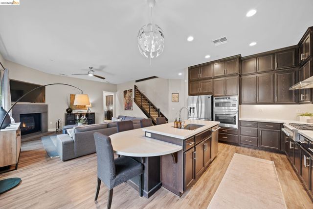 323 Bidwell Ct, Brentwood, CA 94513