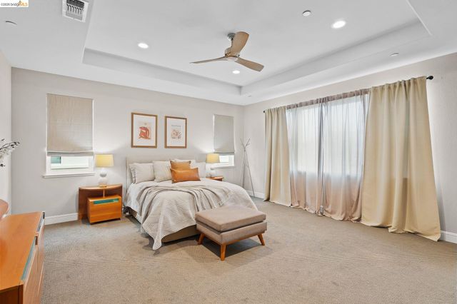 323 Bidwell Ct, Brentwood, CA 94513