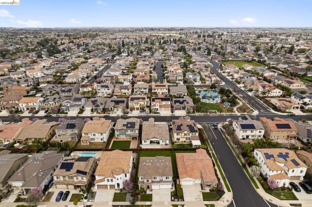 323 Bidwell Ct, Brentwood, CA 94513