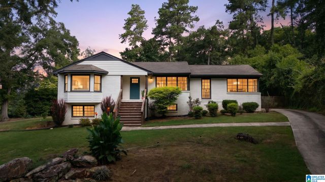 304 CHEROKEE DRIVE, Trussville, AL 35173