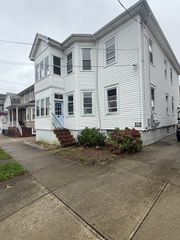 82 Query St, New Bedford, MA 02745