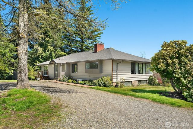 12504 SW 232nd St, Vashon, WA 98070