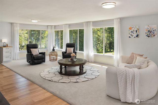 12504 SW 232nd St, Vashon, WA 98070