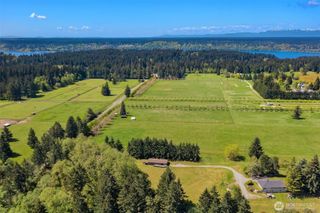 12504 SW 232nd St, Vashon, WA 98070