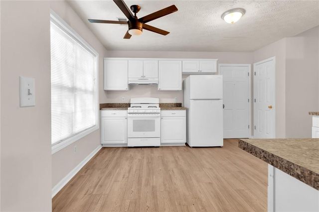 878 Grindstone Drive SW, Marietta, GA 30060
