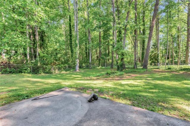 878 Grindstone Drive SW, Marietta, GA 30060