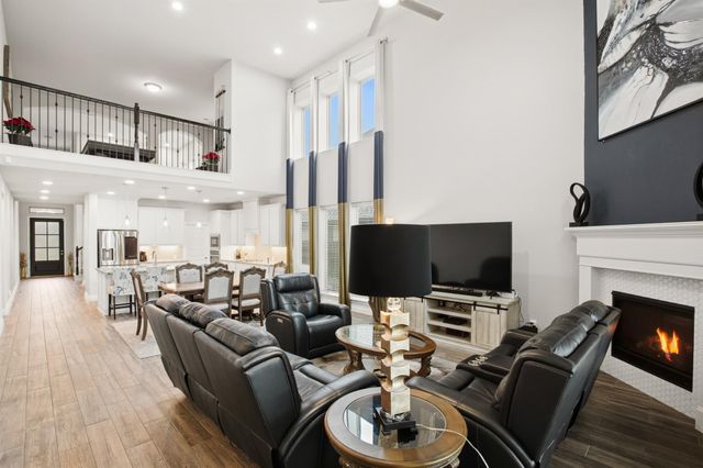 19451 Gray Mare Drive, Tomball, TX 77377