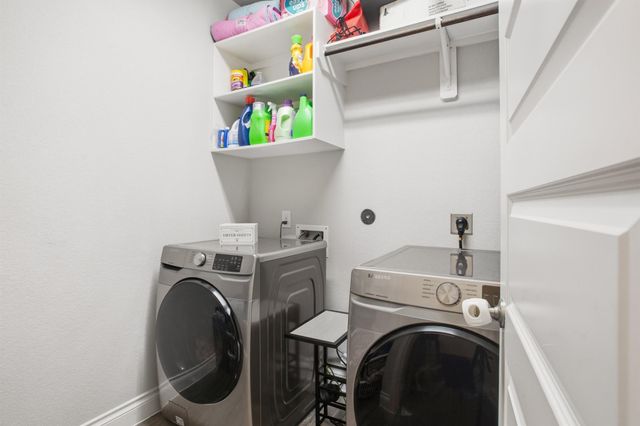 19451 Gray Mare Drive, Tomball, TX 77377