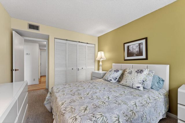 1009 N Ocean Boulevard 312, Pompano Beach, FL 33062