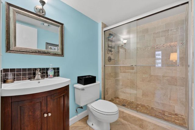 1009 N Ocean Boulevard 312, Pompano Beach, FL 33062