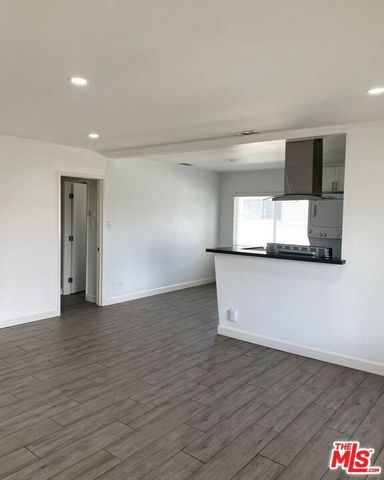 1049 Larch Street 4, Inglewood, CA 90301