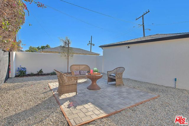 2156 W 108th Street, Los Angeles, CA 90047