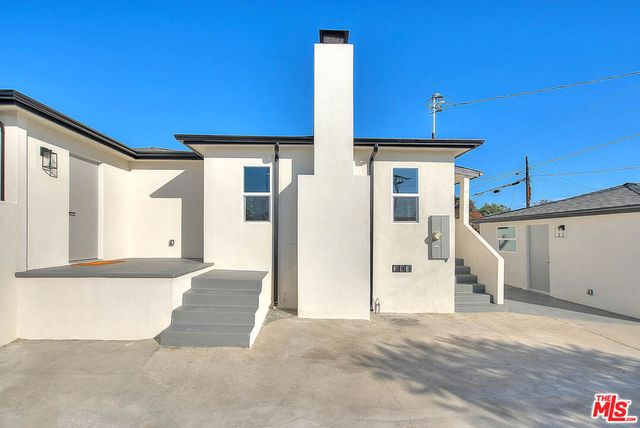 2156 W 108th Street, Los Angeles, CA 90047