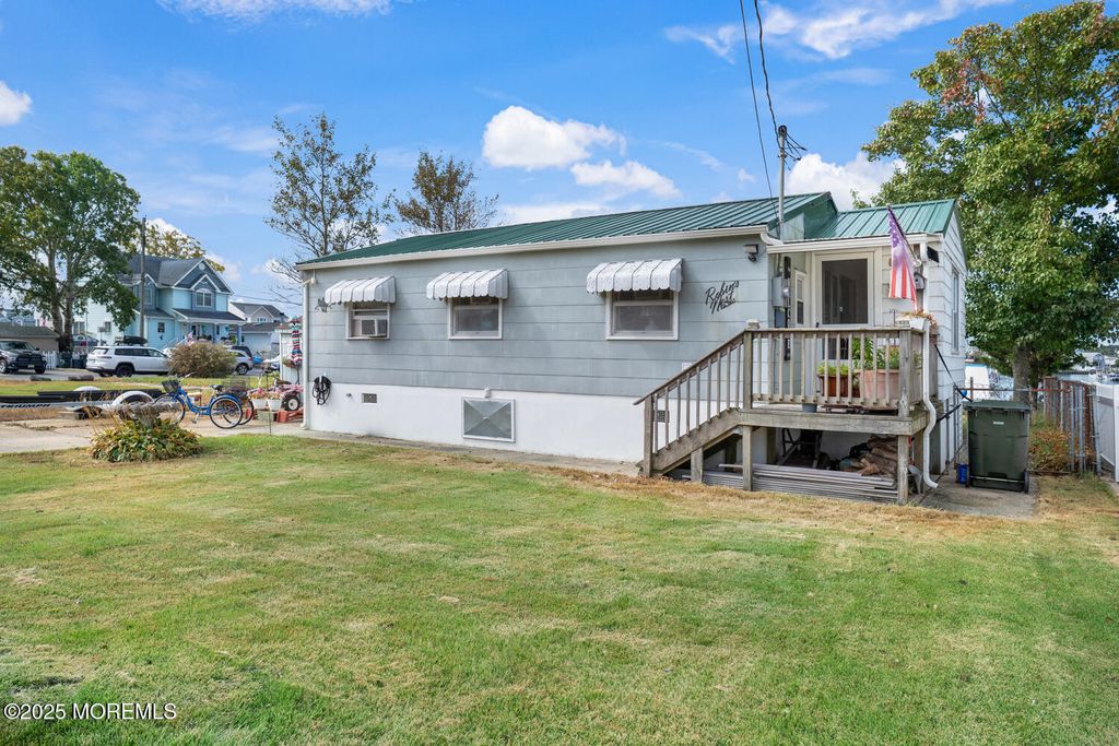 604 S Green Street, Tuckerton, NJ 08087