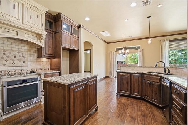 4005 Wayfield Avenue, Oklahoma City, OK 73179