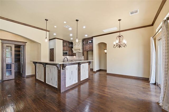 4005 Wayfield Avenue, Oklahoma City, OK 73179