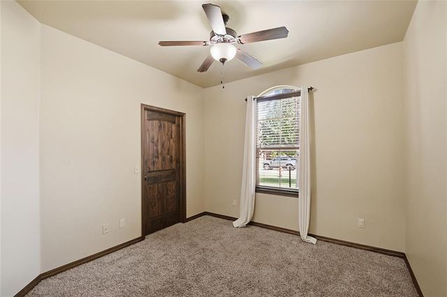 4005 Wayfield Avenue, Oklahoma City, OK 73179