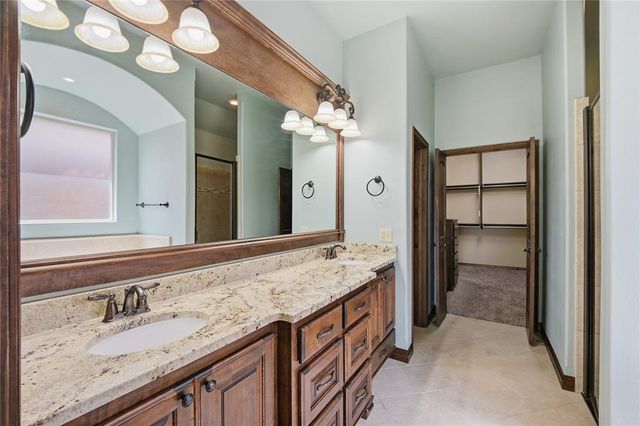 4005 Wayfield Avenue, Oklahoma City, OK 73179
