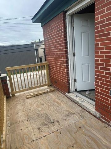 338 Richter Street, River Rouge, MI 48218