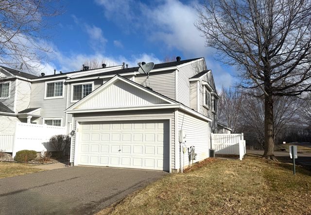 443 Leeward Trail, Woodbury, MN 55129