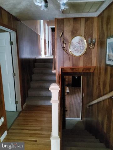 1222 HILLSIDE RD, Pasadena, MD 21122