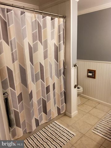 1222 HILLSIDE RD, Pasadena, MD 21122