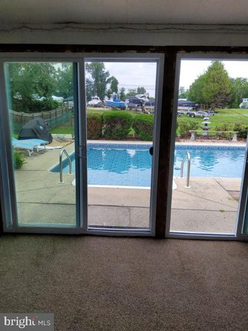 1222 HILLSIDE RD, Pasadena, MD 21122