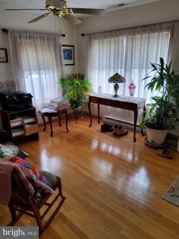 1222 HILLSIDE RD, Pasadena, MD 21122