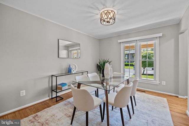 9556 PINE BOUGH PL, Vienna, VA 22181