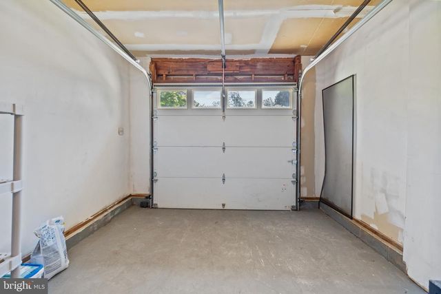 9556 PINE BOUGH PL, Vienna, VA 22181