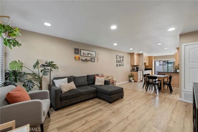 3029 N Cottonwood Street 12, Orange, CA 92865