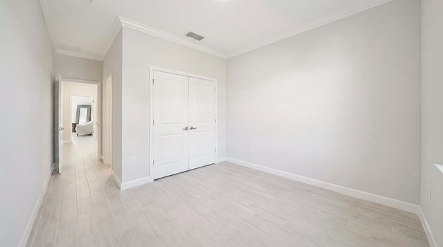 28 Eastmoor Ln, Palm Coast, FL 32164