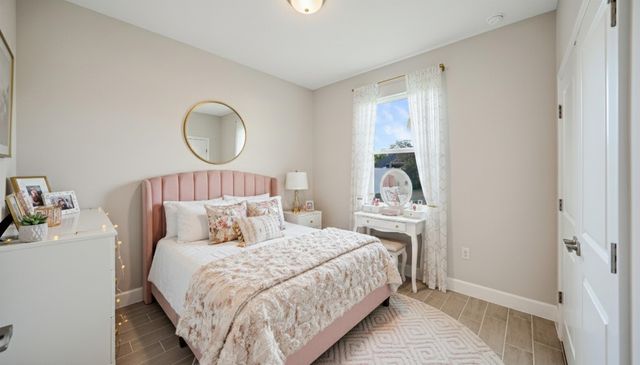 28 Eastmoor Ln, Palm Coast, FL 32164