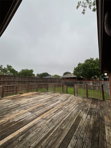 1609 Autumn Breeze, Lewisville, TX 75077
